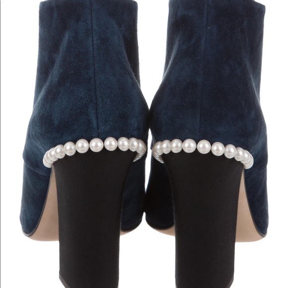 Chanel blue suede boots - Picture 6 of 7